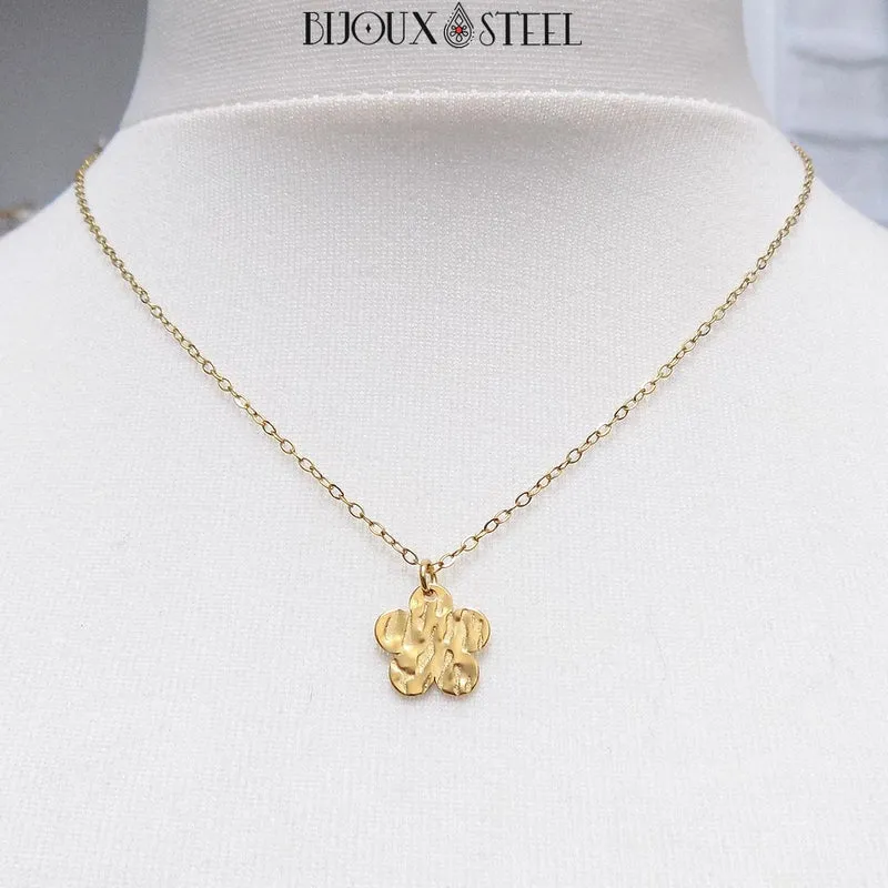 Collier à pendentif fleur martelée en acier inoxydable
