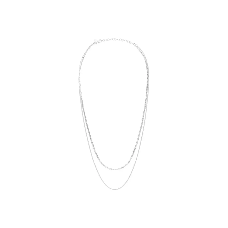 Collier Aveline