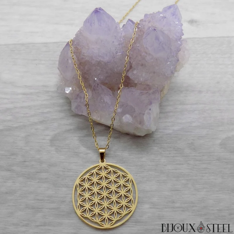 Collier à pendentif fleur de vie en acier inoxydable