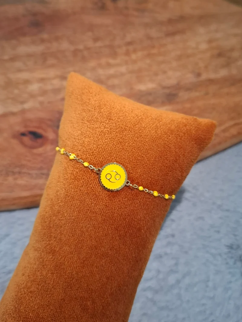 Bracelet chaîne fine signe astrologique coloré