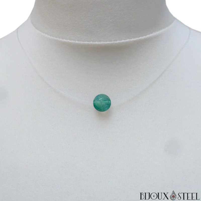 Collier à perle de fluorite bleue sur fil de nylon