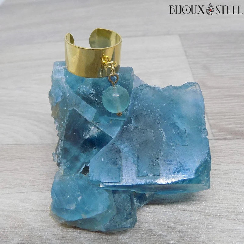 Bague large ajustable à perle de fluorite bleue
