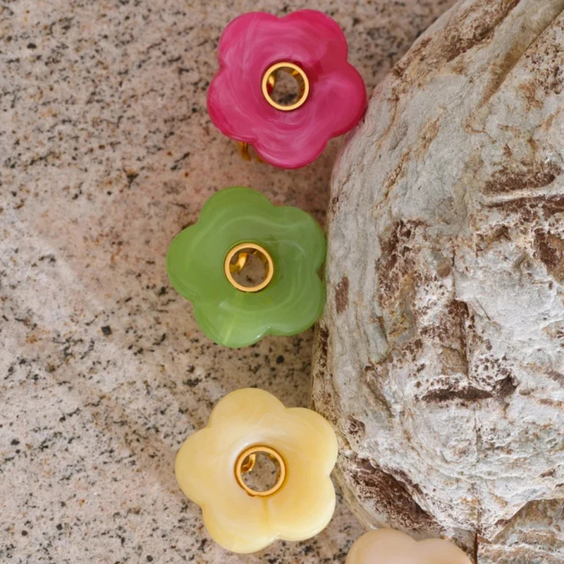 Bague Fleur Résine