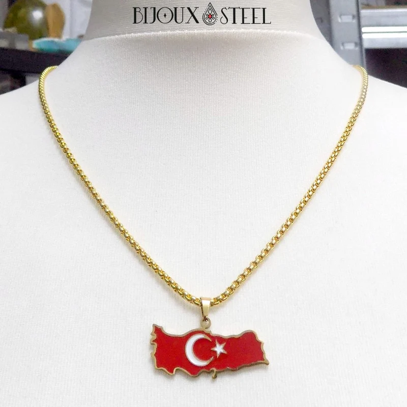 Collier homme carte de la Turquie en acier inoxydable