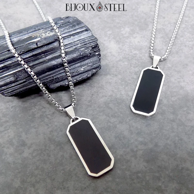 Collier à pendentif homme rectangle noir en acier inoxydable