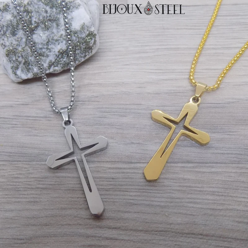 Collier homme croix creuse en acier inoxydable