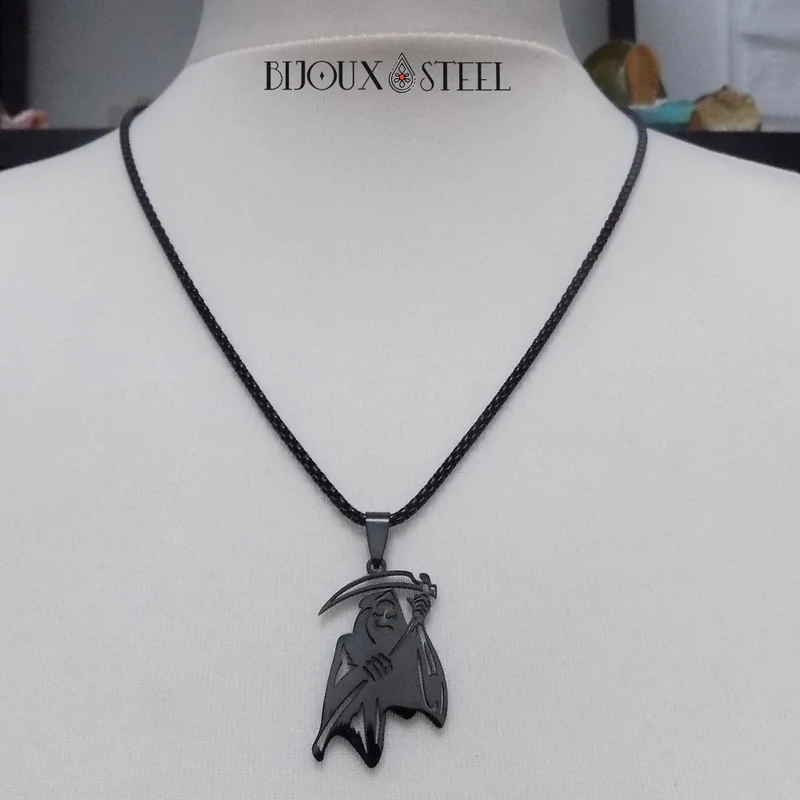 Collier à pendentif la Faucheuse en acier inoxydable