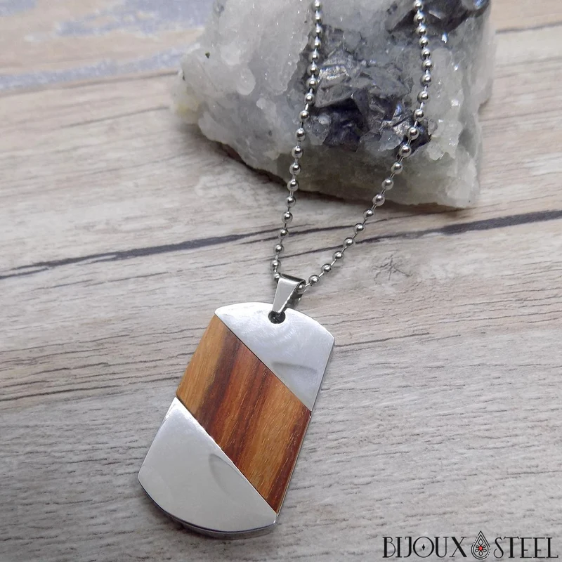 Collier à pendentif plaque en bois et acier inoxydable