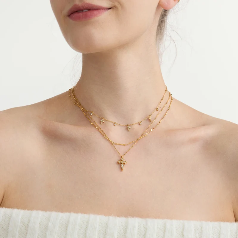 Collier Croix Pointue Femme