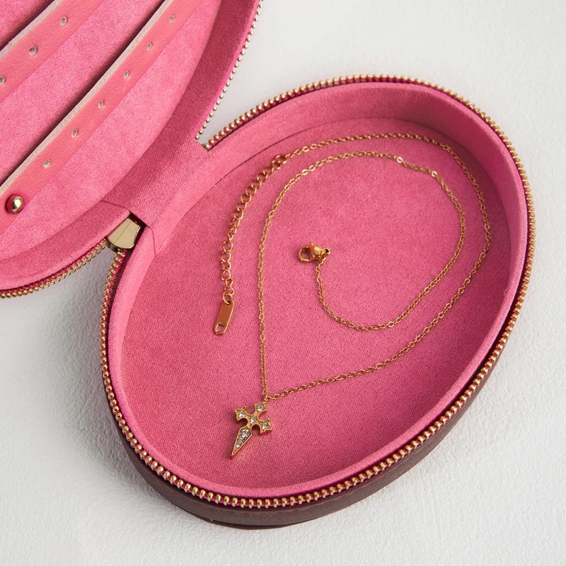 Collier Croix Pointue Femme