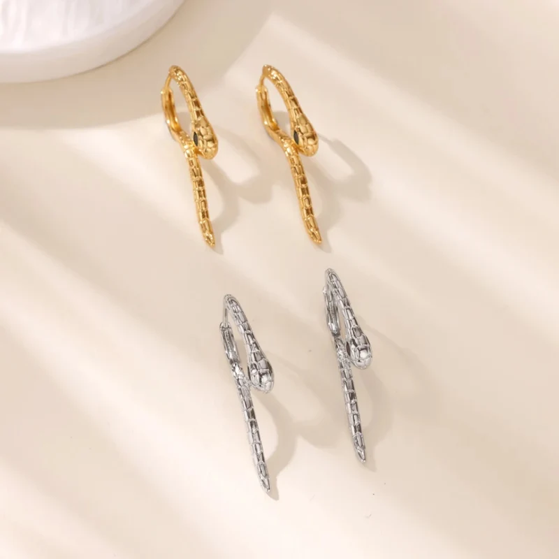 Boucles d'Oreilles Serpent Design