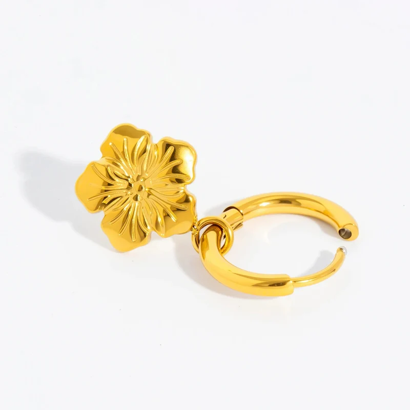Boucles d'Oreilles Fleur Pendantes