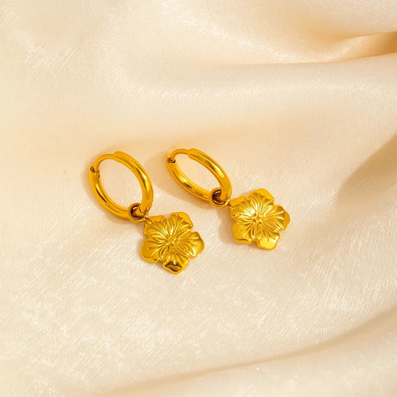 Boucles d'Oreilles Fleur Pendantes