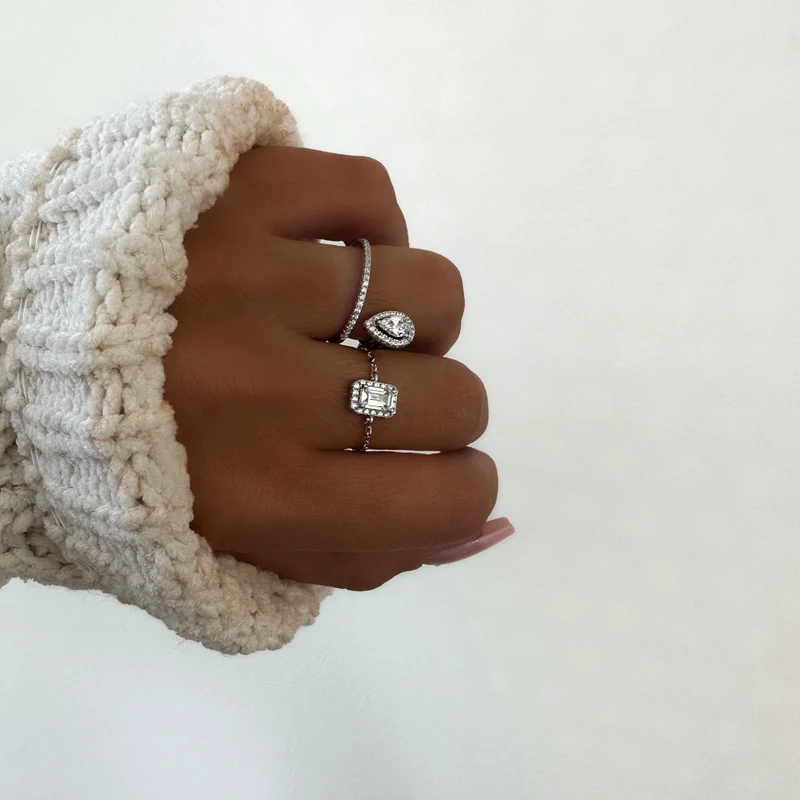 BAGUE "KELLY CHAINE REGLABLE"