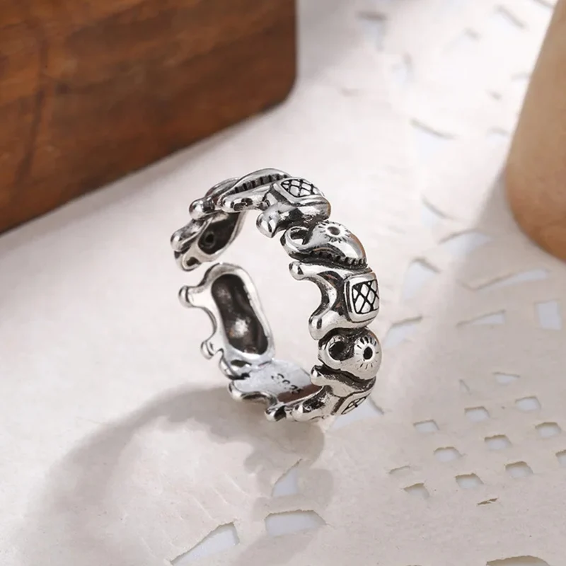 Bague groupe d'Éléphant
