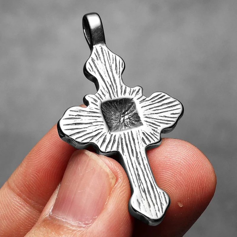 Collier Croix Gothique Homme