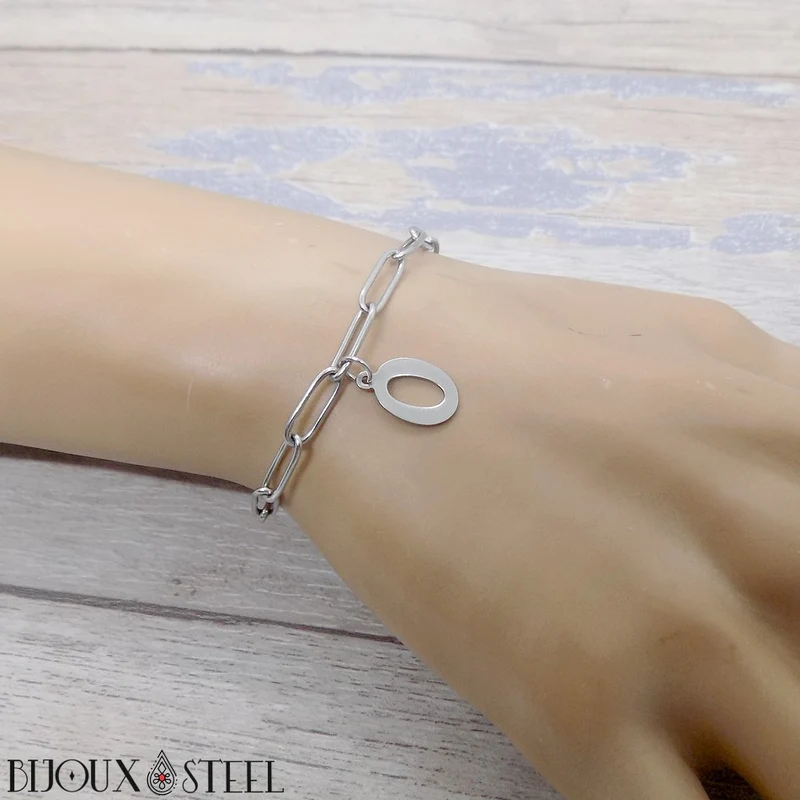 Bracelet lettre personnalisée sur chaîne trombone en acier inoxydable