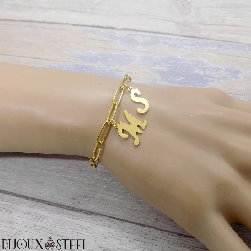 Bracelet lettre personnalisée sur chaîne trombone en acier inoxydable