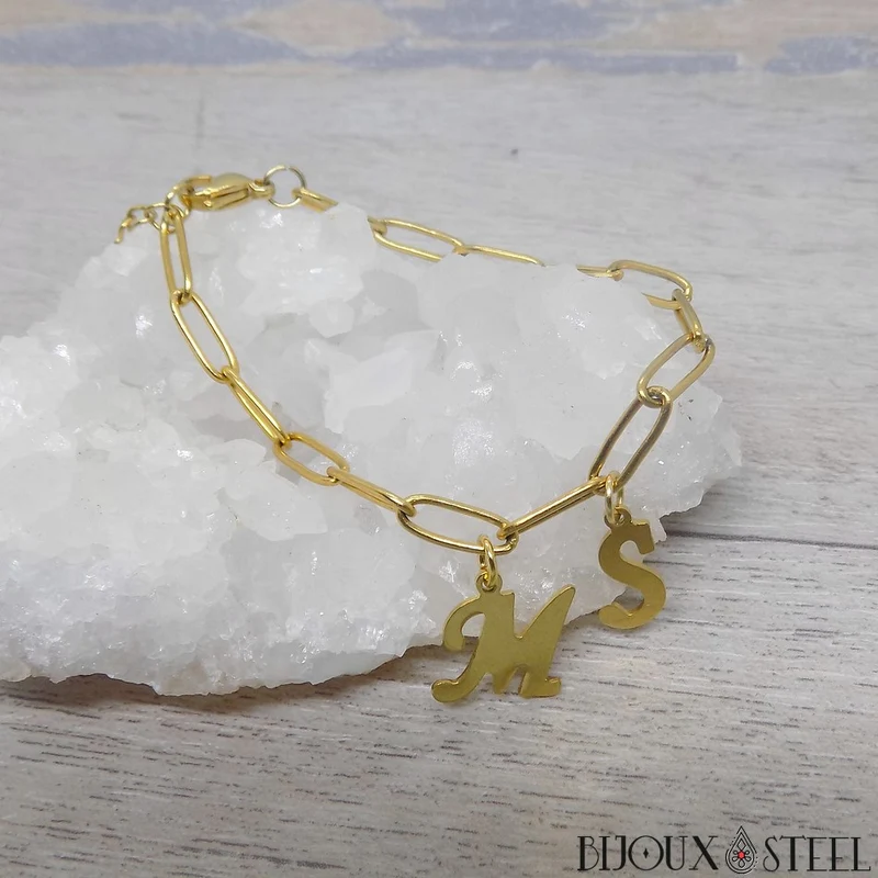 Bracelet lettre personnalisée sur chaîne trombone en acier inoxydable