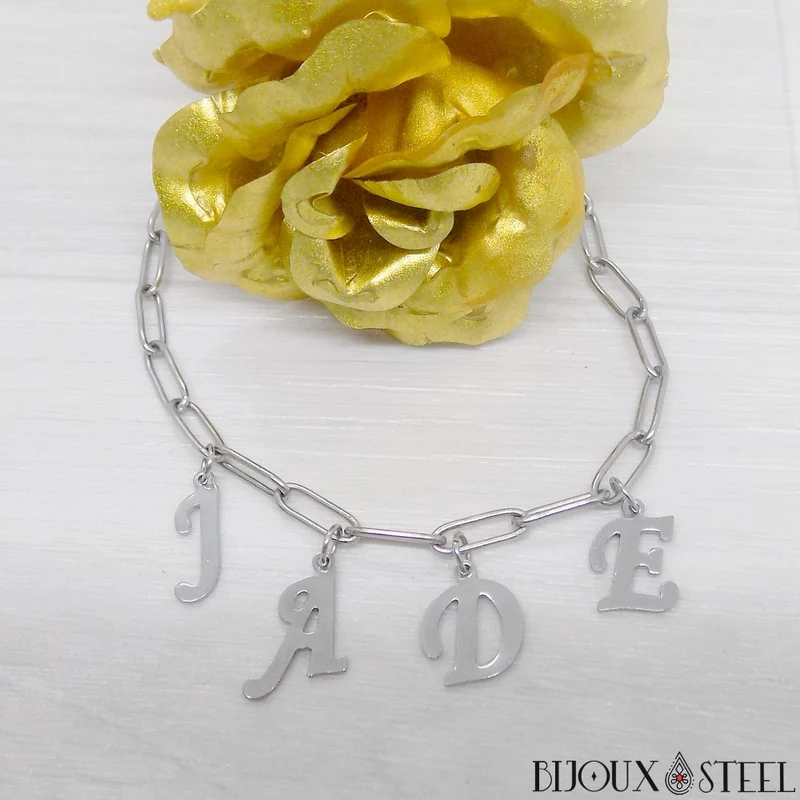 Collier prénom personnalisé sur chaîne trombone en acier inoxydable