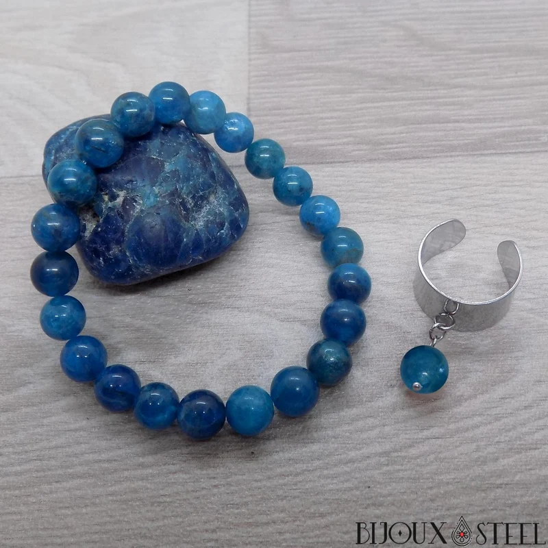 Bague large ajustable à perle d'apatite bleue
