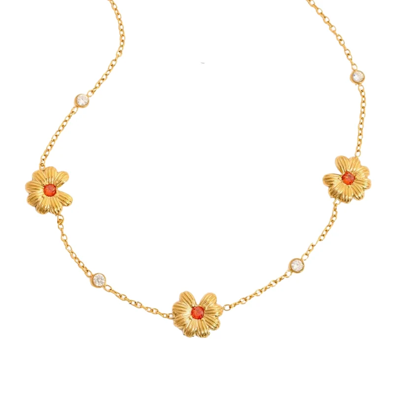 Collier Fleur Dorées Zircons Rouges