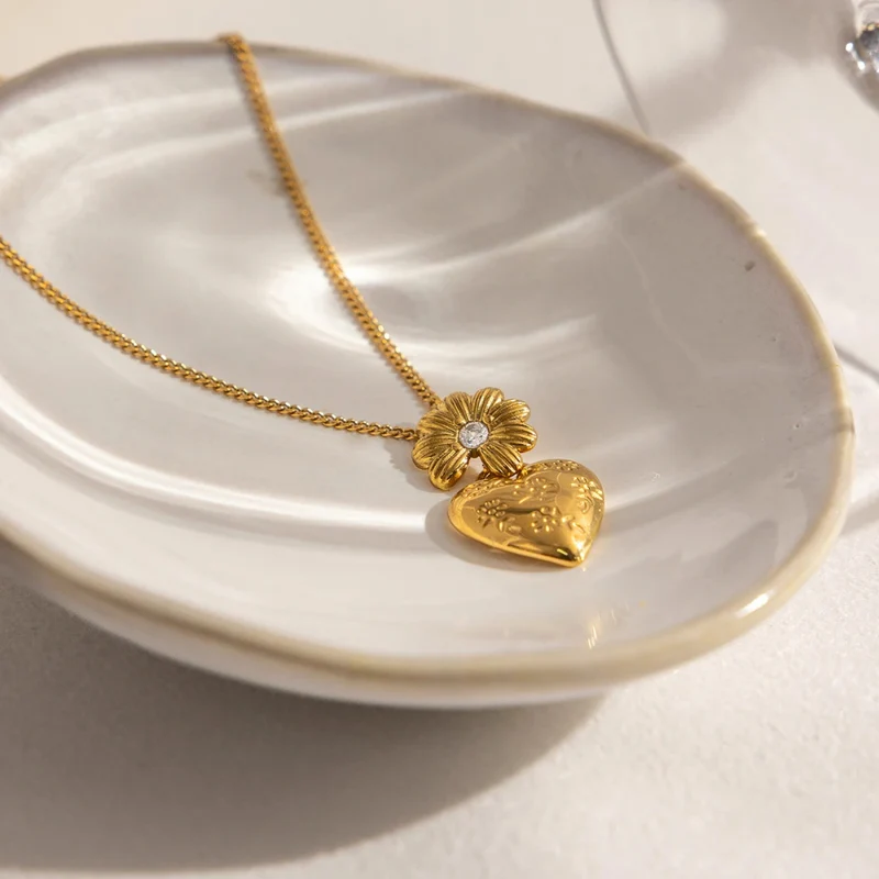 Collier Fleur et Coeur