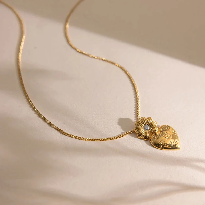 Collier Fleur et Coeur