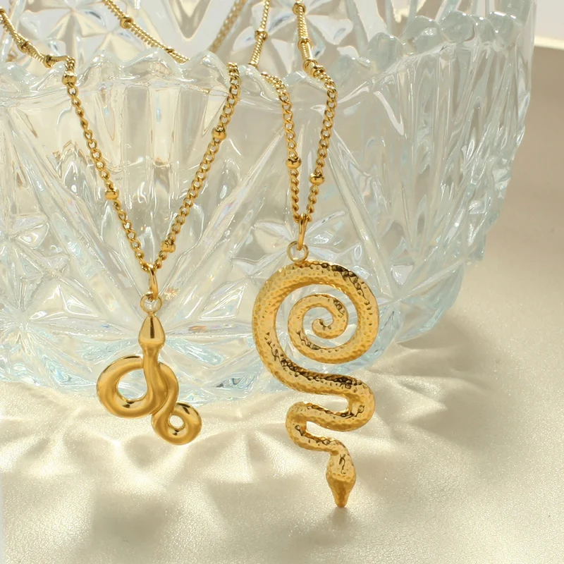 Collier Serpent Cercle