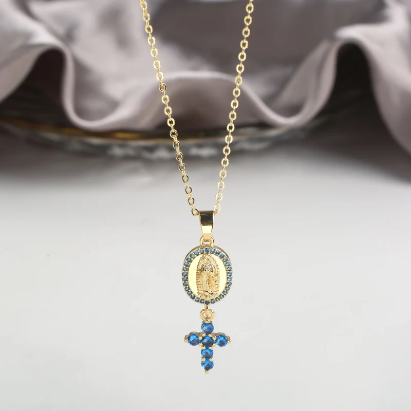 Collier Médaille Vierge et Croix Turquoise