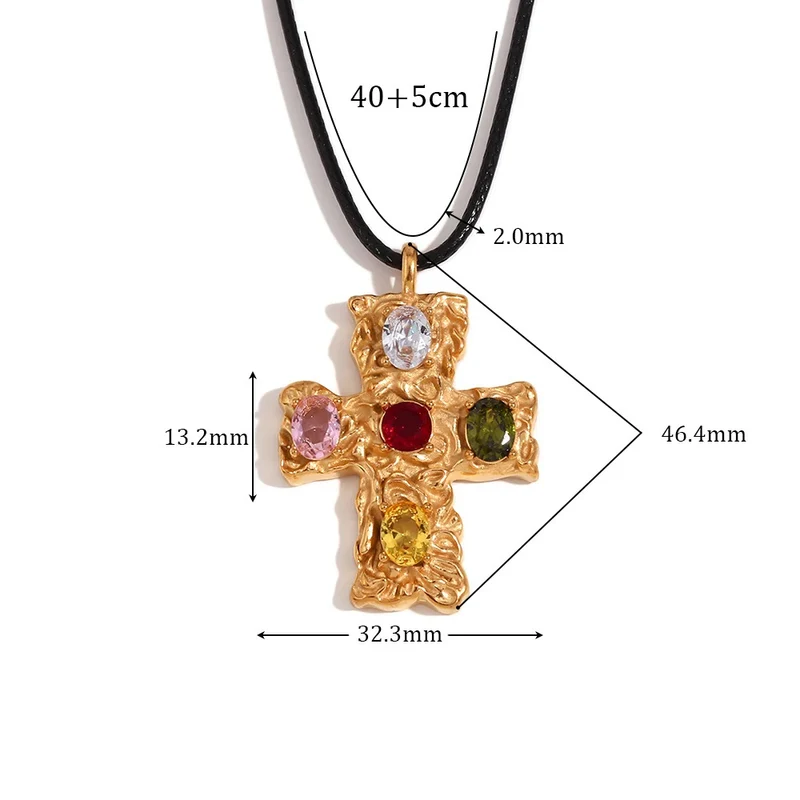 Collier Cordon et Croix Texturée