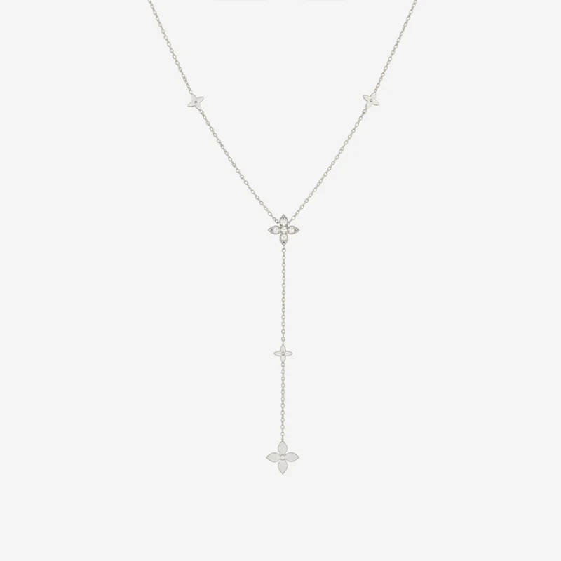 Collier Opéra Quatre Pétales Raffiné