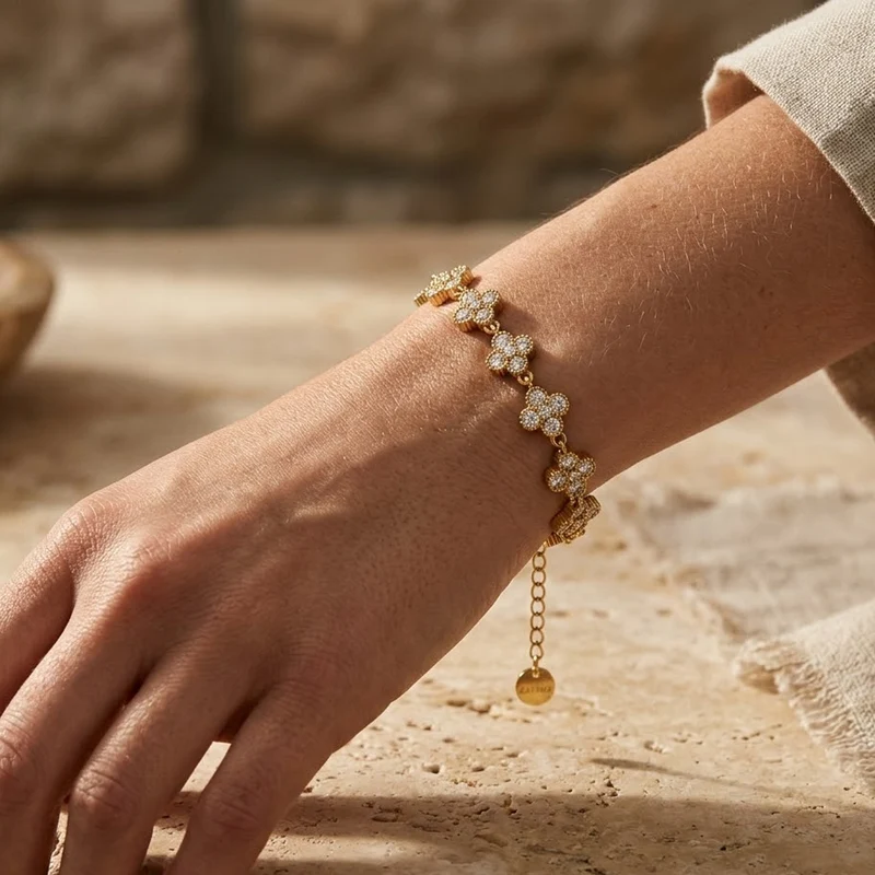 Bracelet Trèfle Scintillant Élégant