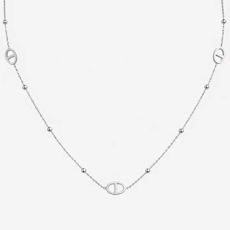 Collier Design Élégant Minimal et Délicat