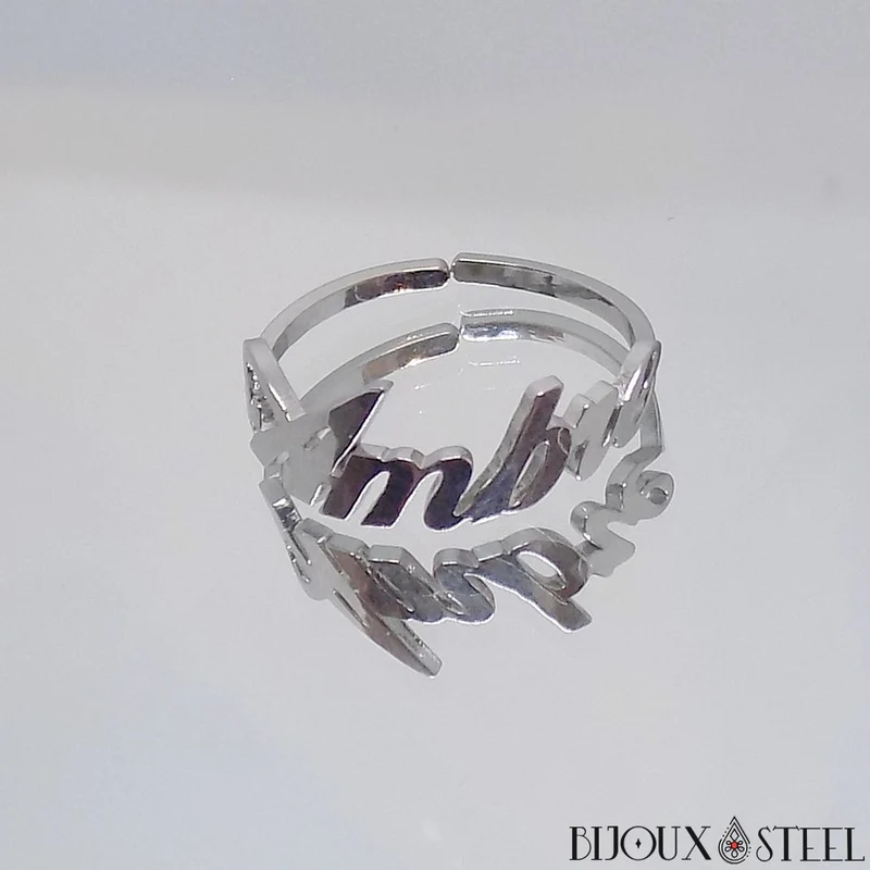 Bague à prénom personnalisée en acier inoxydable