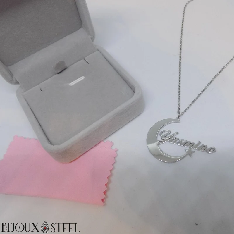 Collier prénom personnalisé et croissant de Lune en acier inoxydable