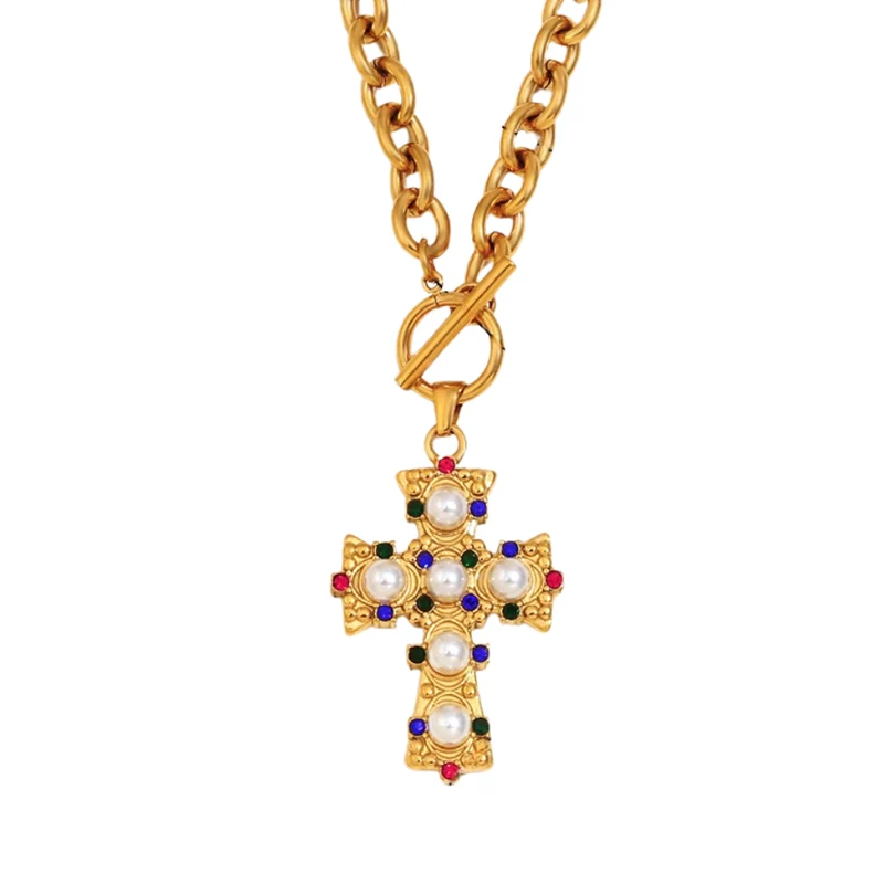 Collier Croix Dorée Design