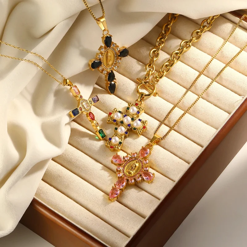 Collier Croix Pierres Roses