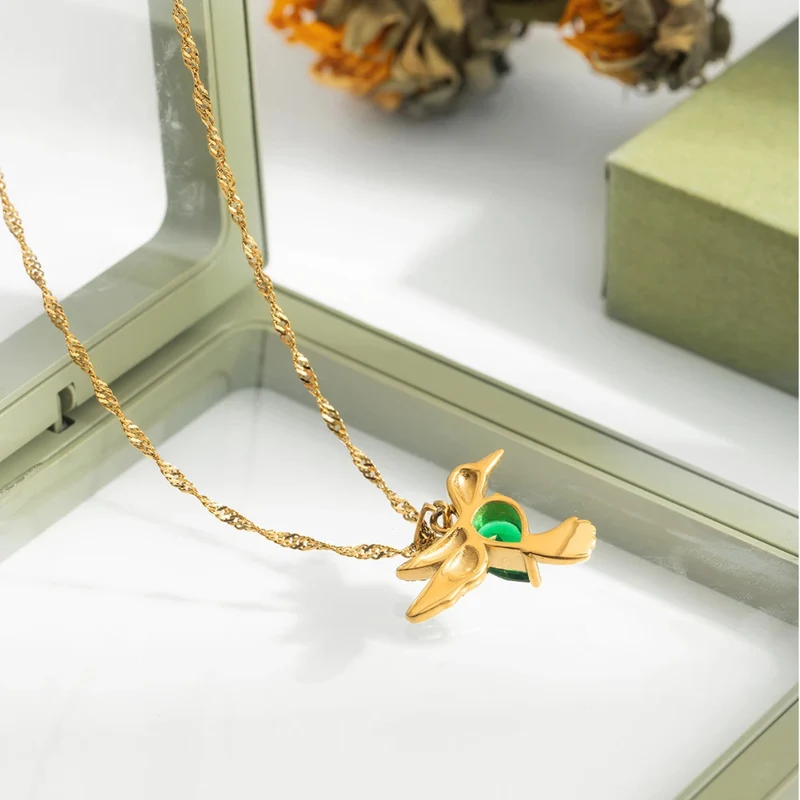Collier Oiseau et Pierre Verte