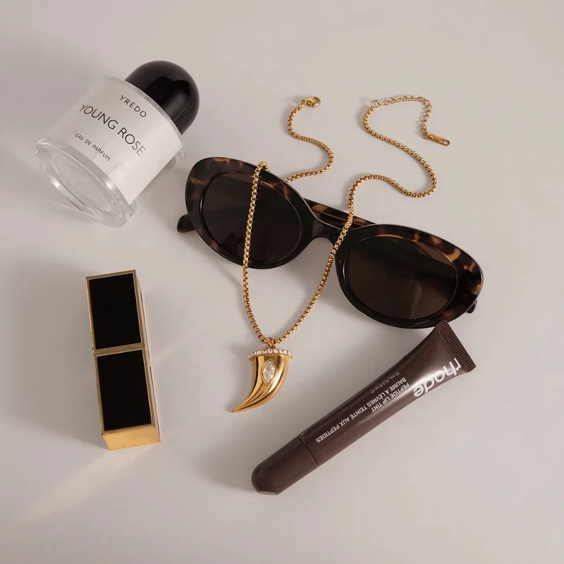 Collier Corne Doré Femme