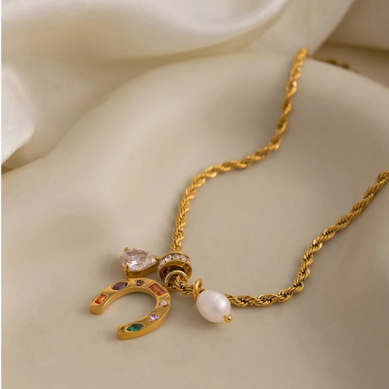 Collier Fer à Cheval Breloques