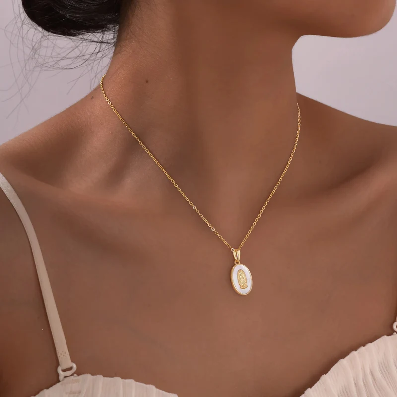 Collier Vierge Marie Blanc