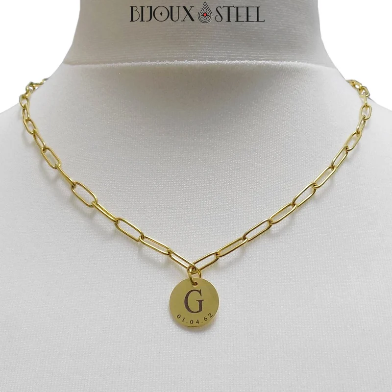 Collier trombone médaille personnalisée lettre et date en acier inoxydable
