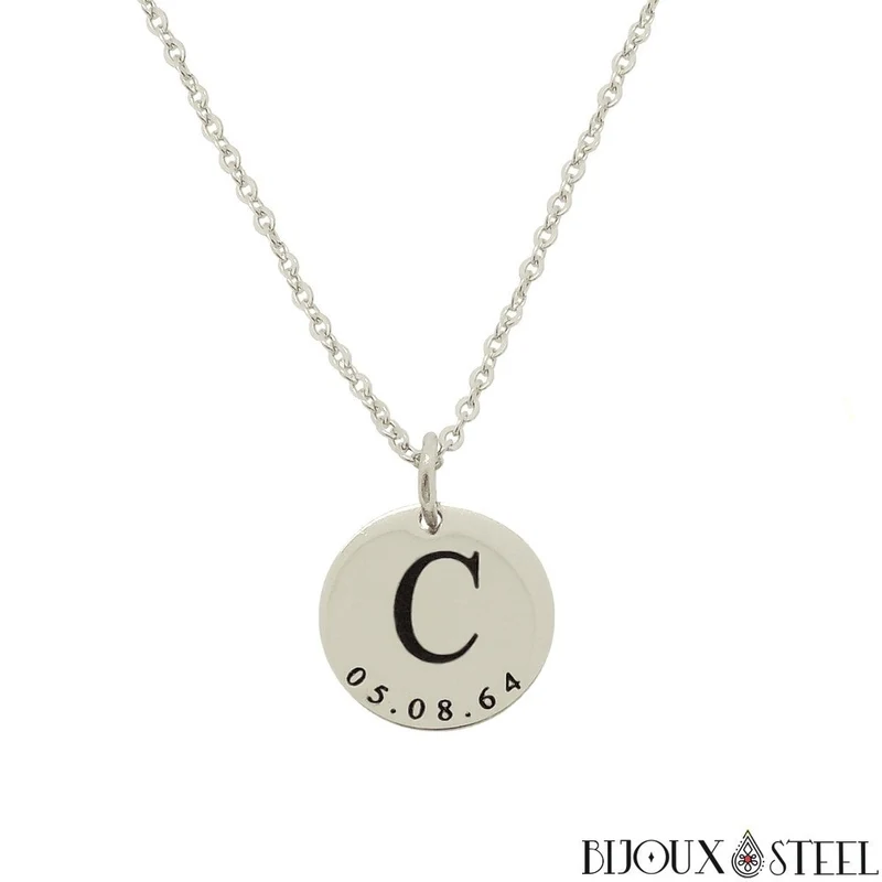 Collier médaille personnalisée initiale et date en acier inoxydable