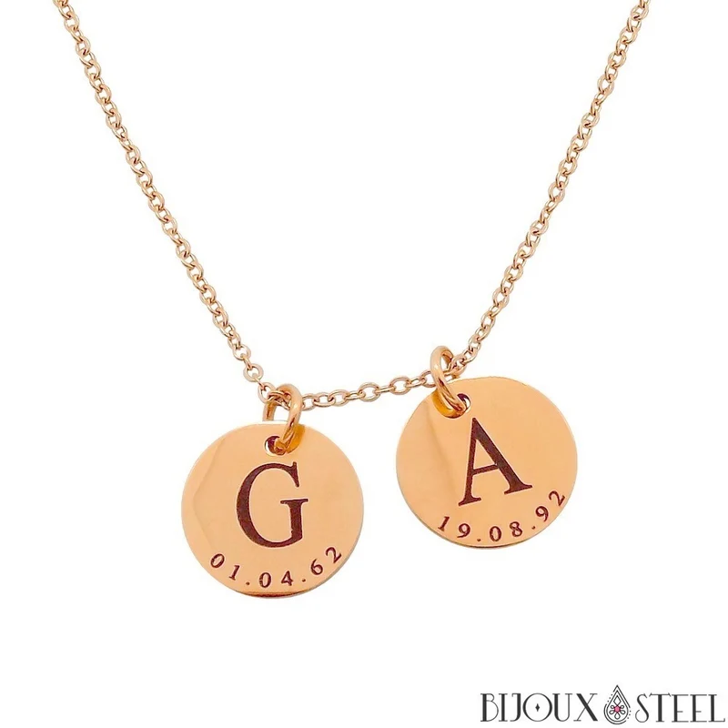 Collier médaille personnalisée initiale et date en acier inoxydable