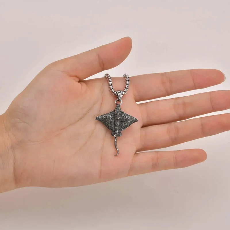 Collier Pendentif Raie Manta