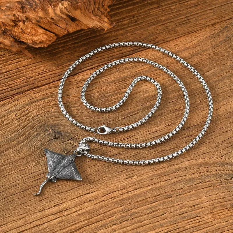 Collier Pendentif Raie Manta