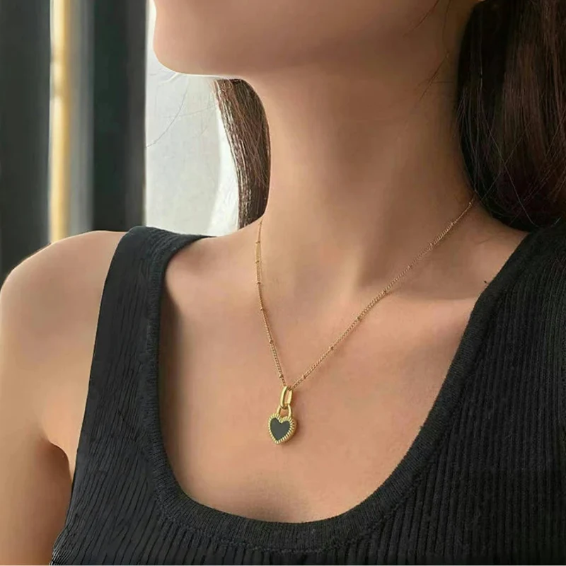 Collier Doré Coeur Noir