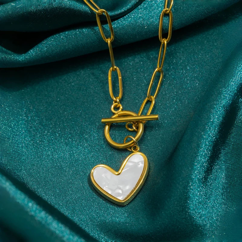 Collier Coeur Nacre