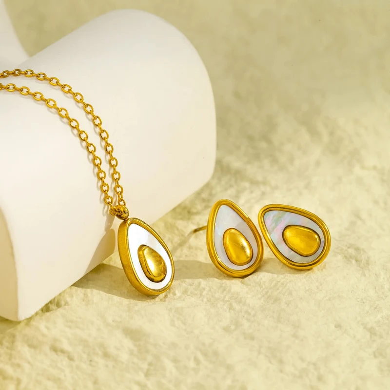 Collier Pendentif Oeuf